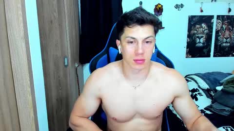 Javier online show from 02/17/25, 01:25