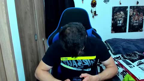 Javier online show from 02/19/25, 09:25