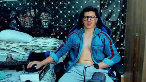 Javier online show from 02/27/26, 11:38