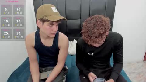 javieryalejandro online show from 10/27/25, 02:54