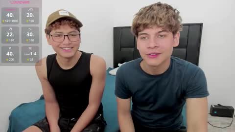 javieryalejandro online show from 11/09/25, 02:37