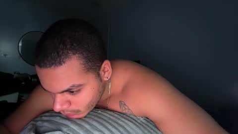 Snapshot of javiricorich chatting on 02/20/26, 06:52 javiSdick online show from 02/20/26, 06:52