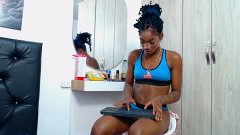 jax_f00x online show from 04/09/26, 07:30