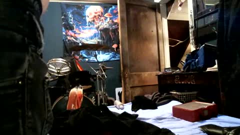 jaxxx666 online show from 01/04/25, 01:52