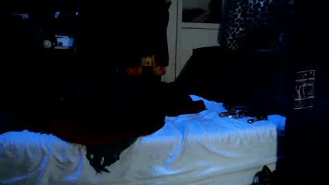 jaxxx666 online show from 01/07/25, 10:08