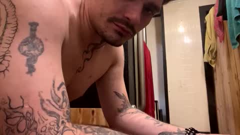 Snapshot of jax_skyfallin chatting on 05/25/26, 02:06 jaxxx666 online show from 05/25/26, 02:06