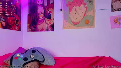 Snapshot of jaxjinx_ chatting on 06/17/26, 01:08 Jax and Jinx online show from 06/17/26, 01:08