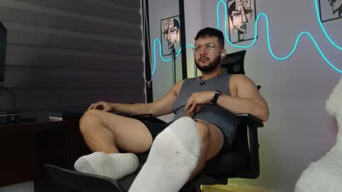 Jaxon online show from 10/21/25, 05:19