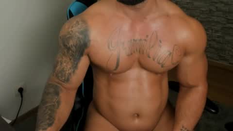 JaxonHunk online show from 04/19/26, 07:49