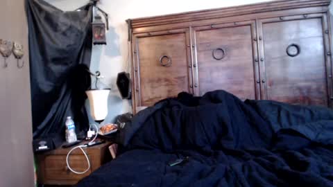 jax online show from 10/10/25, 06:18