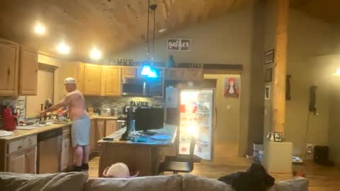 jay_banks0420 online show from 02/19/25, 03:39