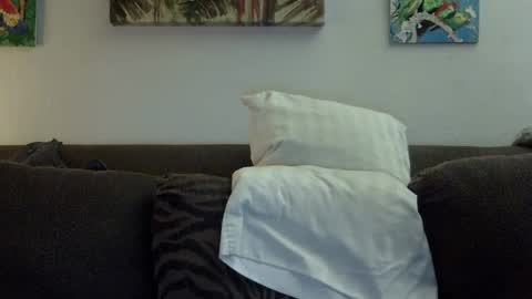 Snapshot of jay_jay1475 chatting on 12/21/24, 11:45 jay-jay1475 online show from 12/21/24, 11:45