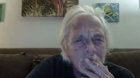 Snapshot of jay_jay1475 chatting on 01/12/25, 01:21 jay-jay1475 online show from 01/12/25, 01:21