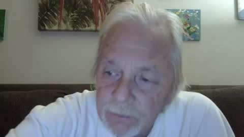 Snapshot of jay_jay1475 chatting on 01/14/25, 09:09 jay-jay1475 online show from 01/14/25, 09:09