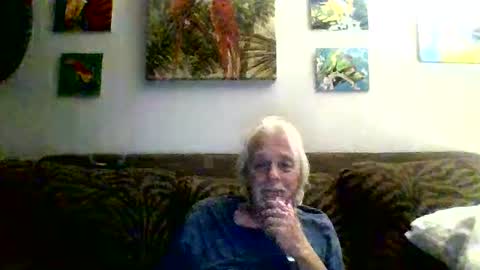 Snapshot of jay_jay1475 chatting on 02/21/25, 01:33 jay-jay1475 online show from 02/21/25, 01:33