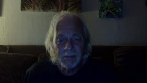 Snapshot of jay_jay1475 chatting on 10/14/25, 01:50 jay-jay1475 online show from 10/14/25, 01:50