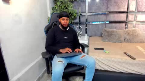 Snapshot of jay_jhonson chatting on 02/05/26, 03:33 jay jhonson online show from 02/05/26, 03:33