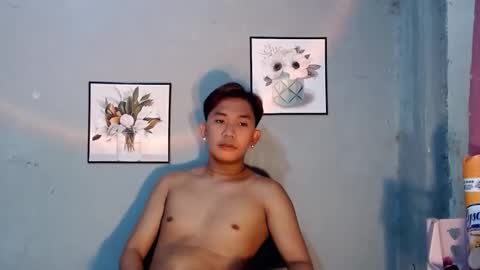Snapshot of jay_xxx24 chatting on 04/27/26, 12:08 jay_xxx24 online show from 04/27/26, 12:08