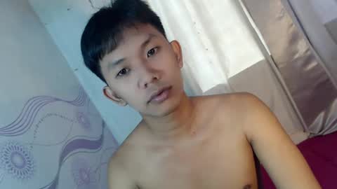 Snapshot of jay_xxx24 chatting on 07/12/26, 11:40 jay_xxx24 online show from 07/12/26, 11:40