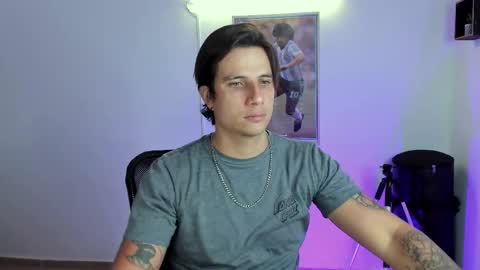 Jay Alvarrez online show from 09/12/25, 11:04