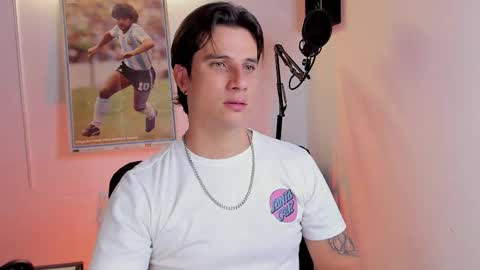 Jay Alvarrez online show from 10/20/25, 06:41