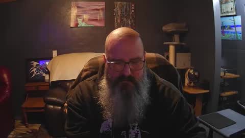 Grand Zaddy or Jay its casual online show from 11/25/25, 04:45