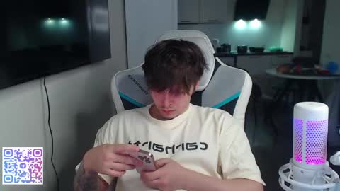Jayce online show from 05/13/26, 04:04