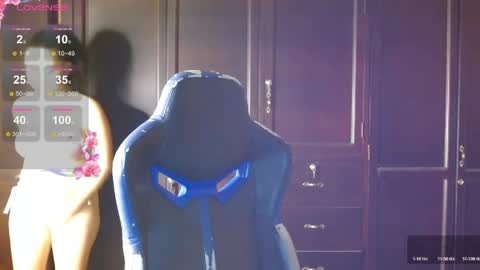      online show from 04/05/26, 11:35