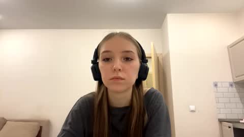 Snapshot of jayehubiak chatting on 02/27/26, 03:12 Isabella Rose online show from 02/27/26, 03:12