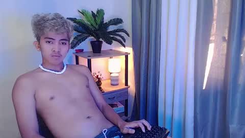 Snapshot of jaysee_hugecox chatting on 04/26/26, 10:51 jaysee_hugecox online show from 04/26/26, 10:51