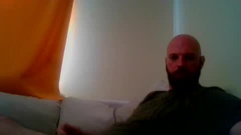 Snapshot of jayw82730 chatting on 10/12/25, 02:27 Jay online show from 10/12/25, 02:27