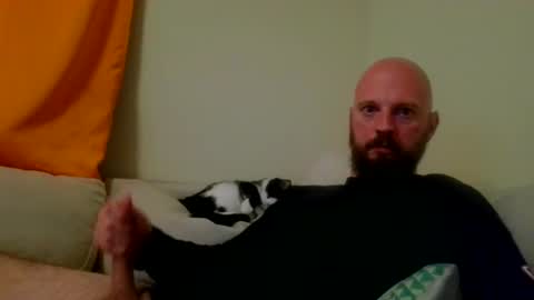 Snapshot of jayw82730 chatting on 10/22/25, 12:44 Jay online show from 10/22/25, 12:44