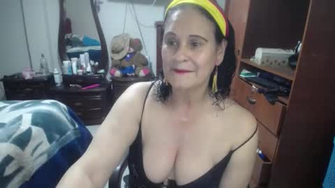 jazmim online show from 05/01/26, 04:11