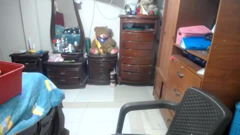 jazmim online show from 07/08/26, 12:20