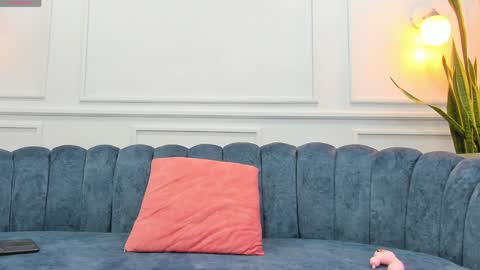 Jasmine  online show from 02/07/25, 06:45