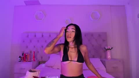 Jazminrusso  online show from 05/29/26, 06:00