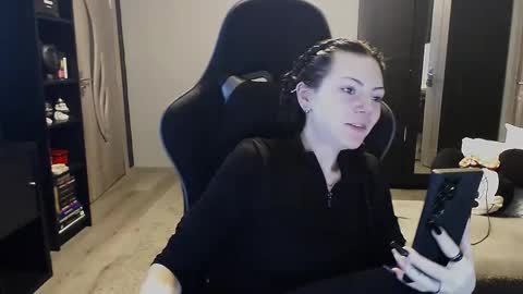 Snapshot of jazzminneluvv chatting on 03/12/25, 08:31 JAZZMINNE LOVE online show from 03/12/25, 08:31