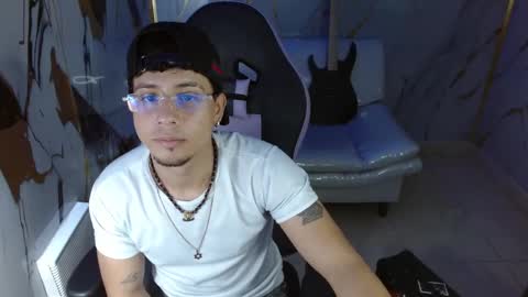 jbarto_ online show from 05/26/26, 06:04