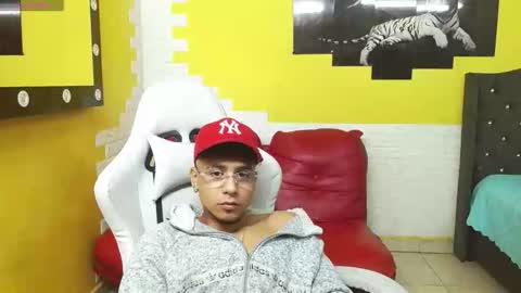 jbarto_ online show from 06/05/26, 06:09