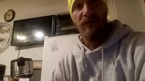 Snapshot of jbig329880 chatting on 10/30/25, 03:08 jbig329880 online show from 10/30/25, 03:08