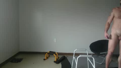 Snapshot of jbmck chatting on 01/18/25, 05:48 jackson bowling online show from 01/18/25, 05:48