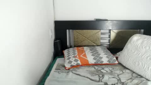 Lin online show from 01/16/26, 05:11