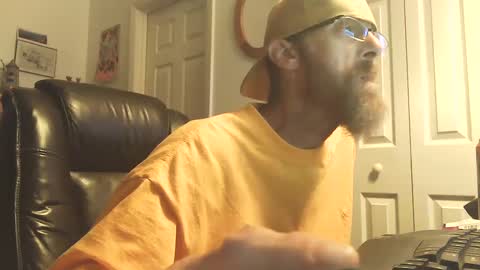 Snapshot of jcalabraro chatting on 09/11/25, 05:51 jeezy online show from 09/11/25, 05:51