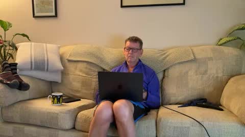 Snapshot of jcar57 chatting on 02/07/26, 05:38 Jon online show from 02/07/26, 05:38