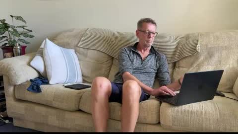 Jon online show from 04/21/26, 02:12