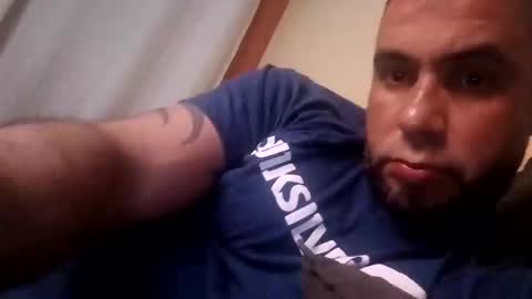 Snapshot of jcb2504 chatting on 11/02/25, 02:03 jcb2504 online show from 11/02/25, 02:03