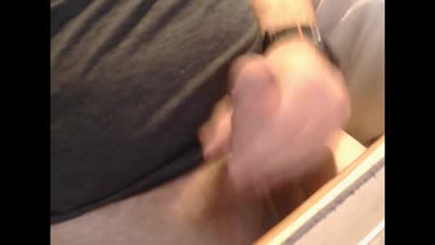 jcdogg11 online show from 10/27/25, 05:06