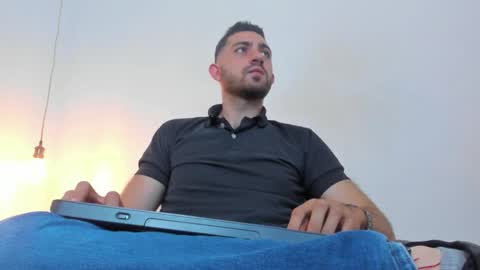 all public online show from 02/05/25, 04:58