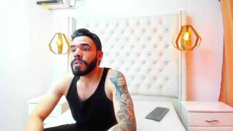 JEAN online show from 04/17/26, 08:12