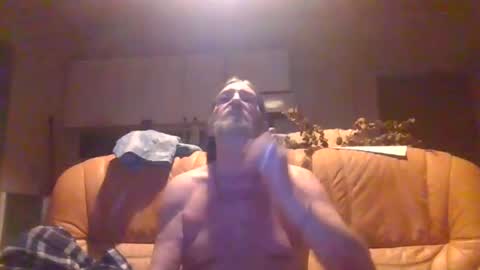 Snapshot of jeanclaude1959 chatting on 08/06/26, 10:55 jeanclaude1959 online show from 08/06/26, 10:55